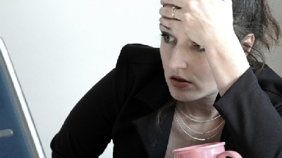 About 100,000-300,000 Canadians work as unpaid interns at any given time, according to estimates by student organizations and advocacy groups.